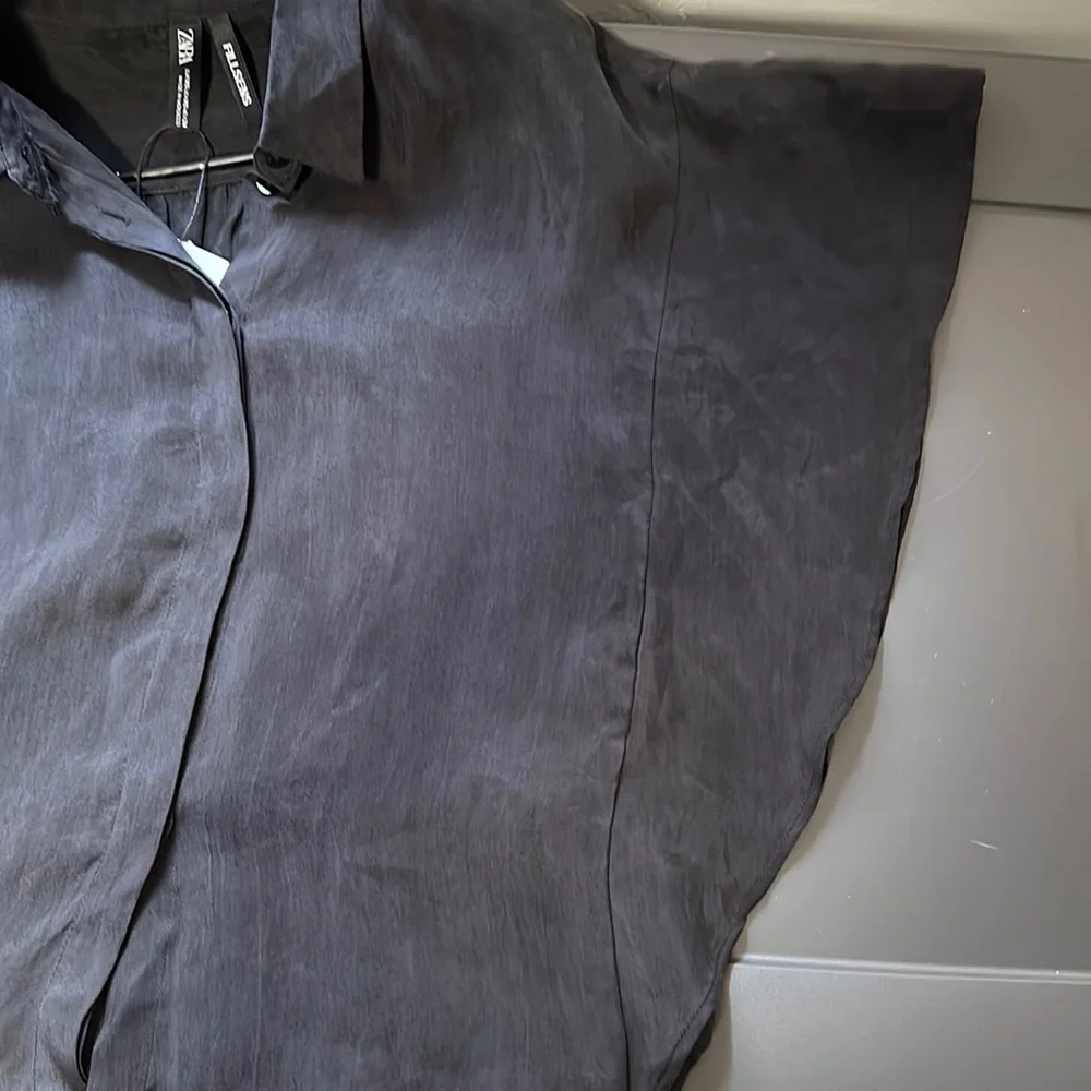 NWT Zara Lyocell black button down blouse XS - Picture 7 of 9